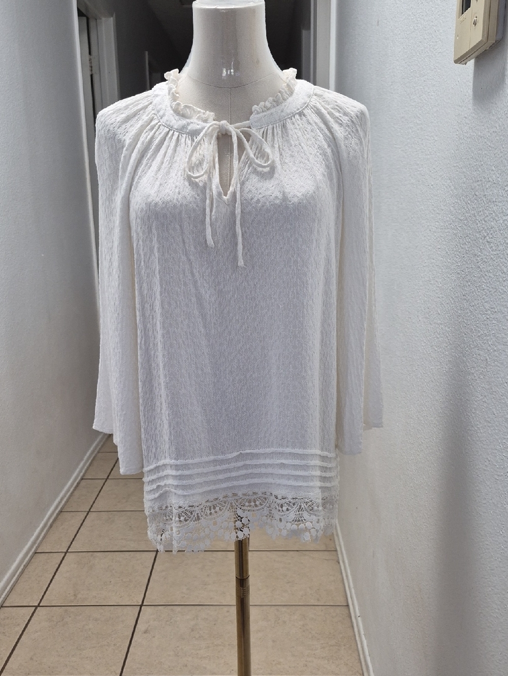 Melissa Paige Cream Tie-Neck Peasant Blouse with Lace Trim